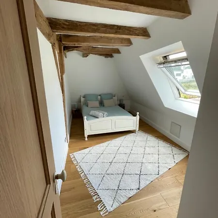 Le Pavillon 1643 - De 10 Min Du Circuit Accommodatie bij particulieren